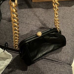 Leather satchel excellent condition